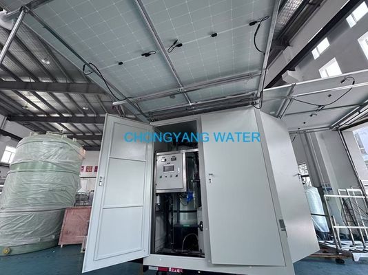 Solarbetriebener Wasserreiniger/Tragbares Solar-RO-System/Netzunabhängige Wasseraufbereitungseinheit